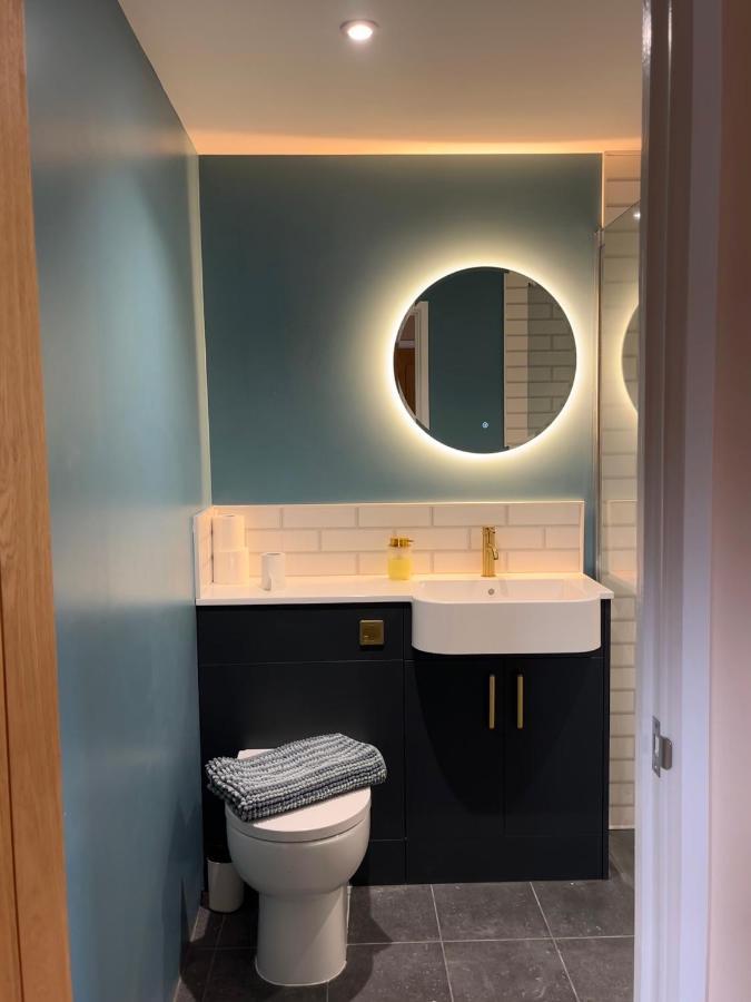 The Piggery Apartment Chichester Bagian luar foto