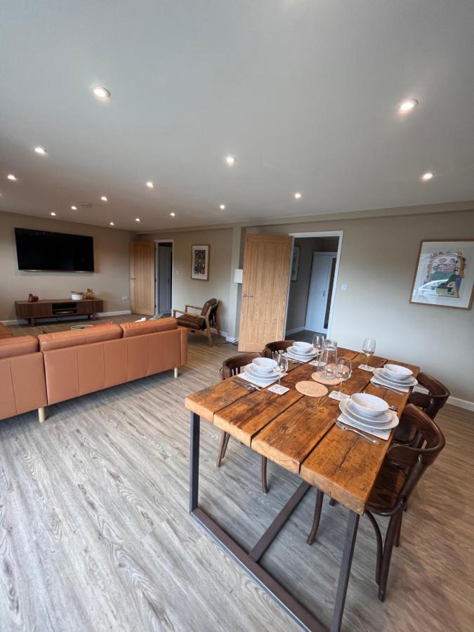 The Piggery Apartment Chichester Bagian luar foto